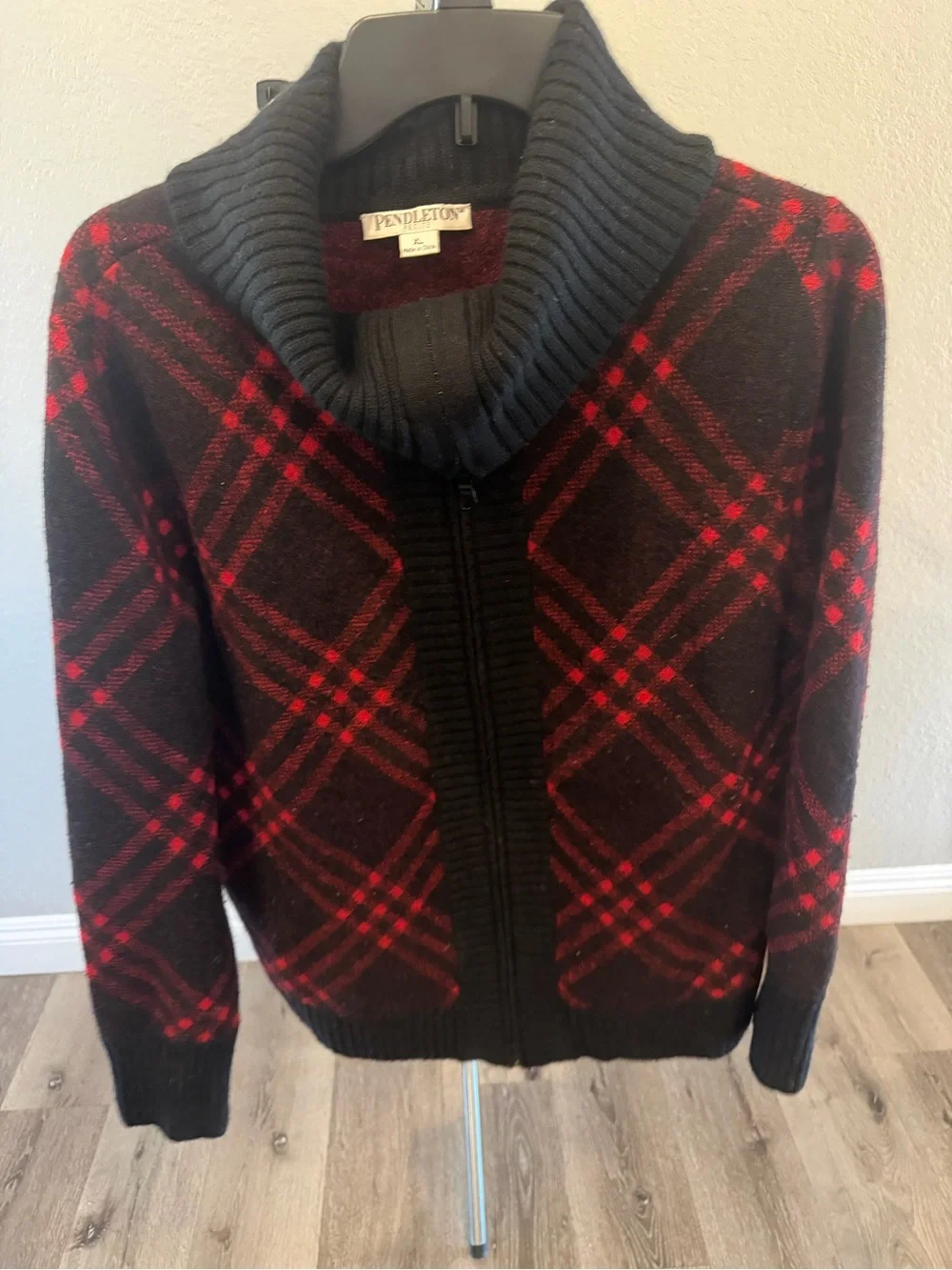 Pendleton Black & Red Plaid Shawl Collar Zip Sweater XL/P